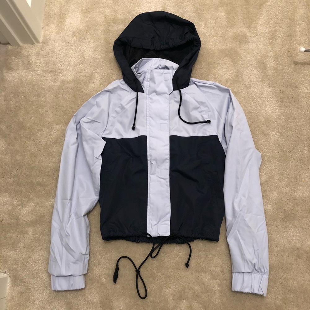 Hollister colorblock windbreaker 🌬 - Picture 3 of 5